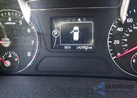 2016 Kia Sorento 2.4L Lx z USA, uszkodzony, nr VIN 5XYPG4A33GG115559